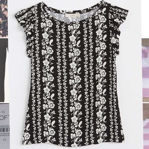 NWT LOFT mixed media floral shell, black & white